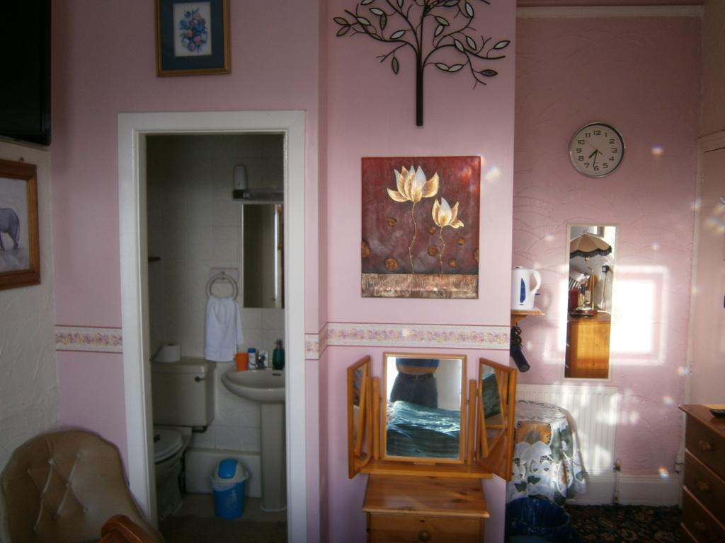 Guesthouse The Royale Hotel Blackpool Habitación foto
